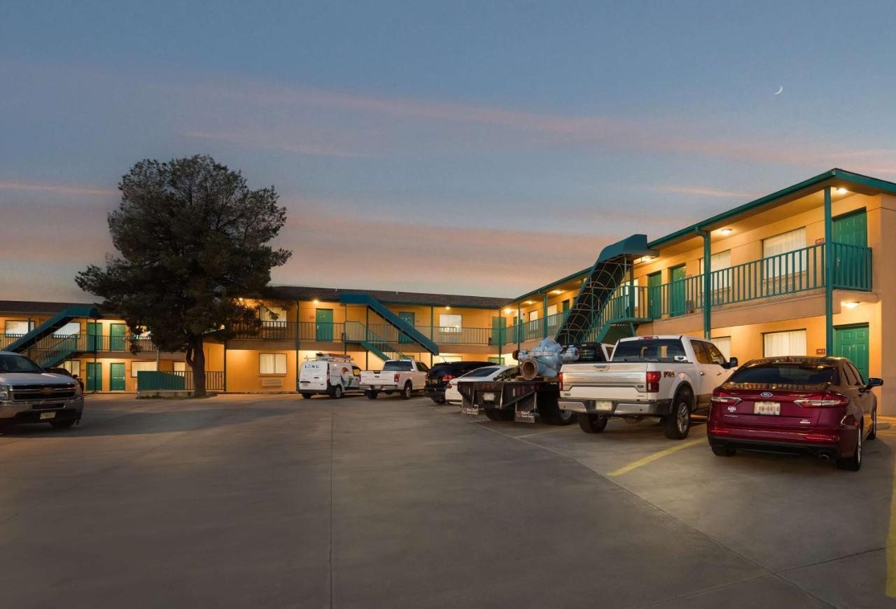 Best Western Kokopelli Lodge Clayton Exterior photo